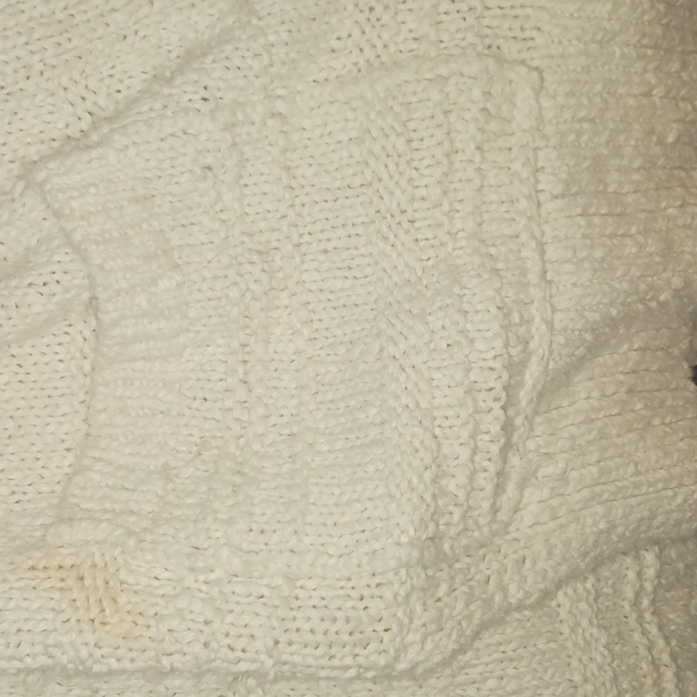 White cardigan - Picture 2 of 4